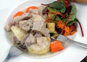 Dillkött med fläskkött Dillkött med fläskkött