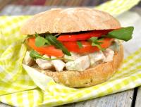 Picknickmacka med tonfisk- eller kycklingsallad
