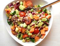 Salsa med papaya, avokado och tomat