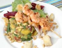 Sallad med räkor och mangosalsa