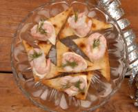 Räksnittar på tunnbröd