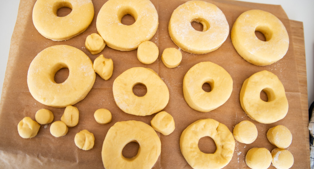 Munkarna eller doughnuts på jäsning