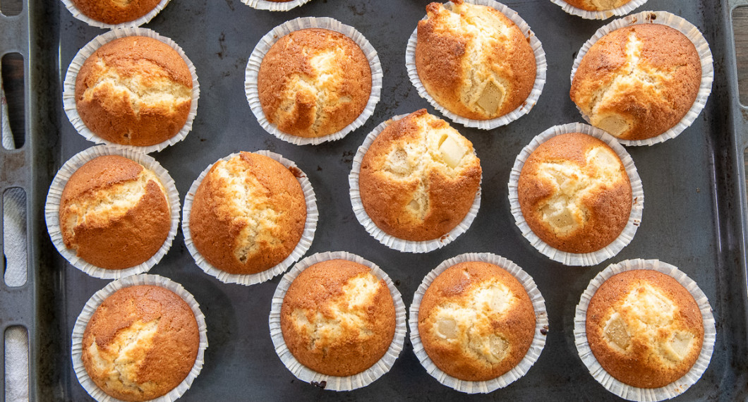 Grädda på 175 grader vanlig ugn i ca 20 minuter till fin färg. 