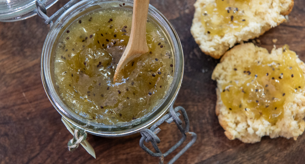 Kiwimarmeladen passar som vanlig marmelad till det mesta som ex. till frallor. 