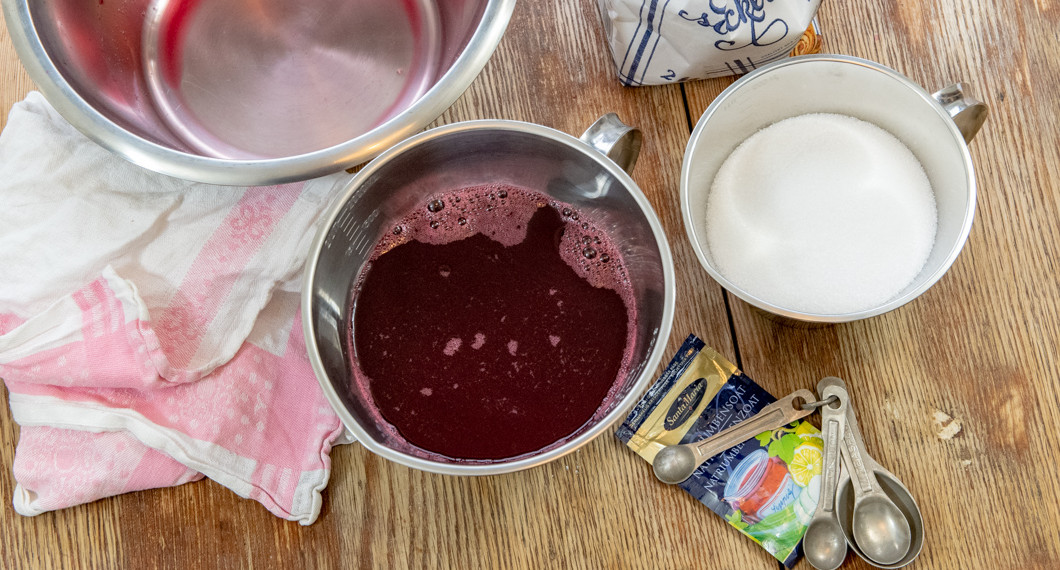 Uppmätt saft för att tillsätt socker