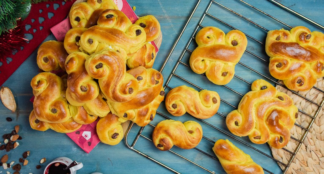 Lussekatter är gott med glögg till lucia och advent. 