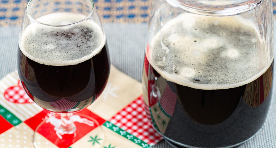 Mumma serverad i glas blandad i kanna