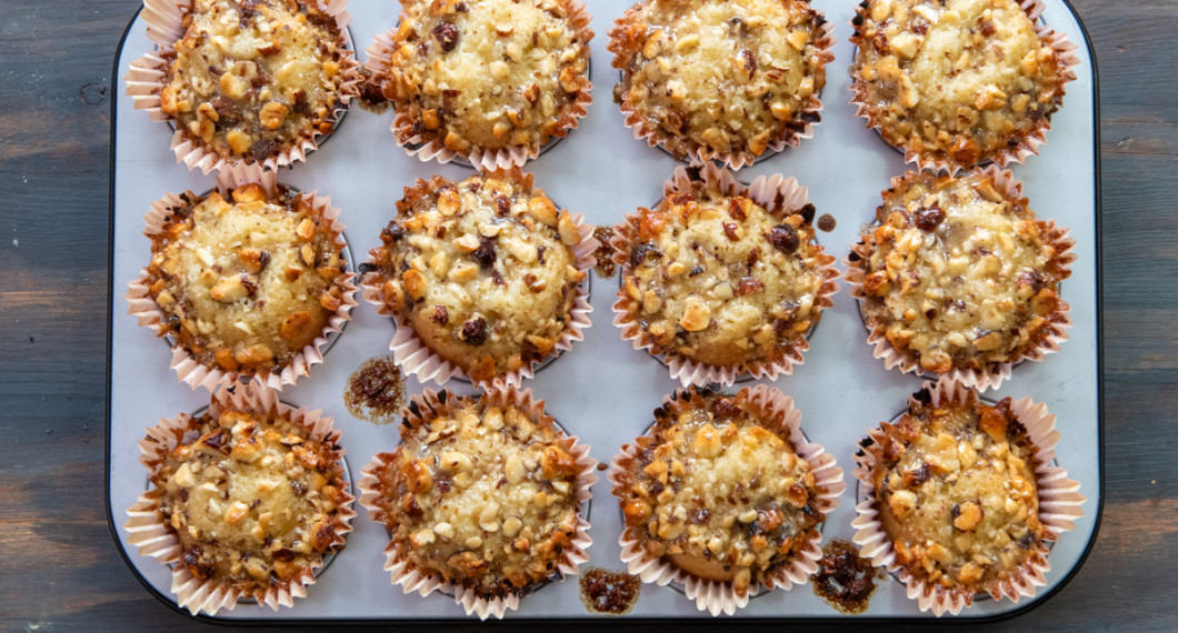 Grädda päronmuffinsen i ytterligare 8 minuter i mitten av ugnen på 200 grader vanlig ugn. 