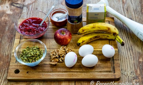 Ingredienser till bananpannkakorna