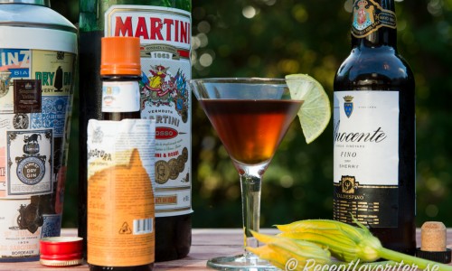 Recept på drinkar och cocktails. Ovan Duke of Marlboro cocktail. 