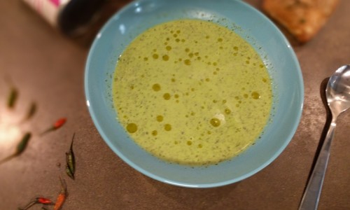 Grönkålssoppa med kokosmjölk