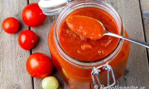 Gör egen hemgjord ketchup 