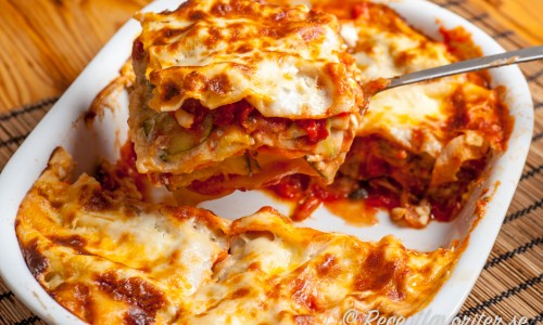 Vegetarisk lasagne i form