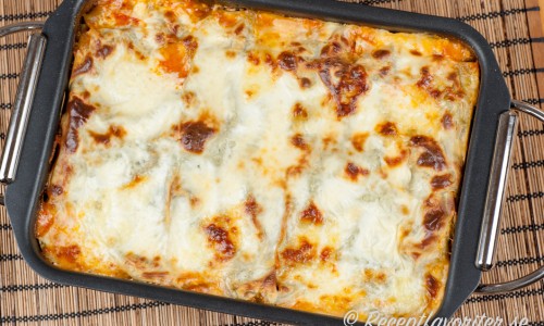 Vegetarisk lasagne med paprika, aubergine, svamp och zucchini