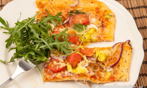 Vegetarisk pizza i långpanna