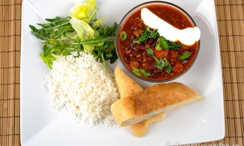 Chiligrytan är god med ris, grönsallad och gott bröd till. 