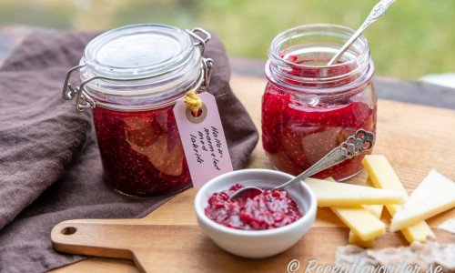 Hallonmarmelad med smak lakrits passar förutom som vanlig marmelad till frukost, fika, mackor som fin marmelad serverad till dessertost. 