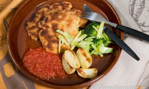 Kalkonschnitzel med tomatsås