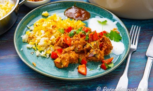 En tallrik kyckling Tikka Masala