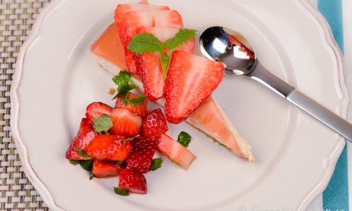 Limecheesecake med jordgubbar