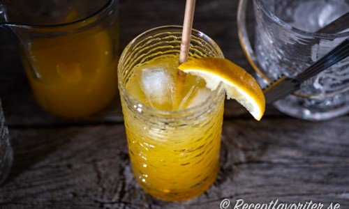 Mango Screwdriver med mangojuice, apelsinjuice och vodka. 