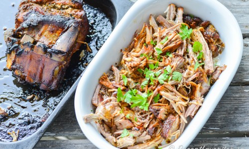Pulled pork på tjocka revben - köttet passar mycket bra att riva isär till pulled pork.  
