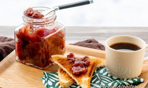 Marmeladen passar till det mesta som rostbröd, fika och frukost med mera. 