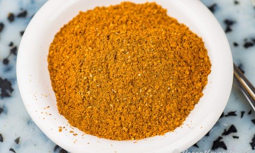 Hemgjord ras el hanout till grytan