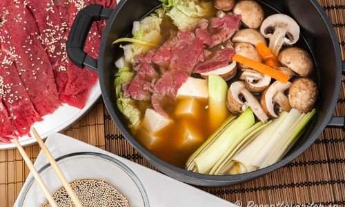 Shabu Shabu - en slags japansk fondue i gryta