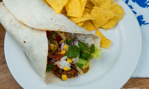 Fajitas eller fyllda tortillarullar med köttfärs